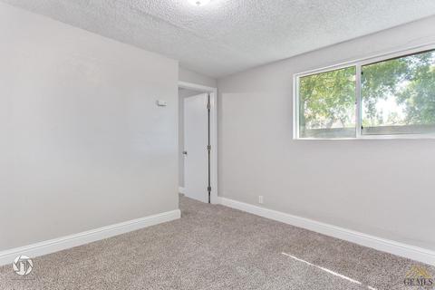 3309 Pendleton Ct, Bakersfield, CA 93309 photo 18