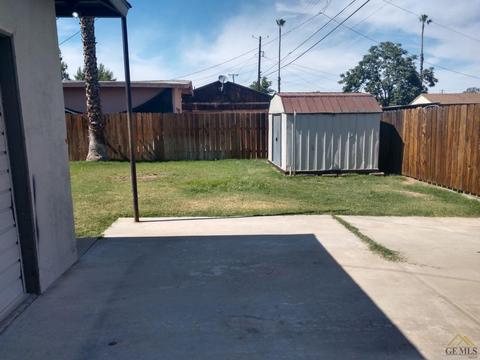 300 Wetherley Dr, Bakersfield, CA 93309 photo 19