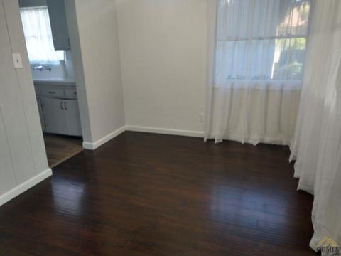 300 Wetherley Dr, Bakersfield, CA 93309 photo 7