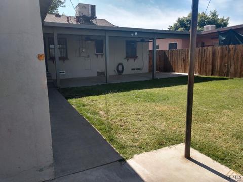 300 Wetherley Dr, Bakersfield, CA 93309 photo 17