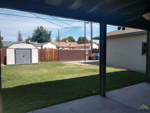 300 Wetherley Dr, Bakersfield, CA 93309 photo 18