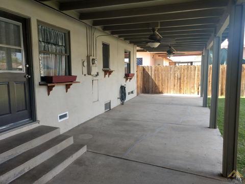 300 Wetherley Dr, Bakersfield, CA 93309 photo 15