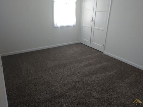 300 Wetherley Dr, Bakersfield, CA 93309 photo 14