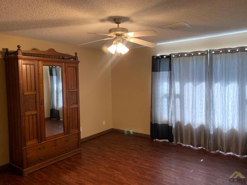 1101 Bell Ave, Taft, CA 93268 photo 8