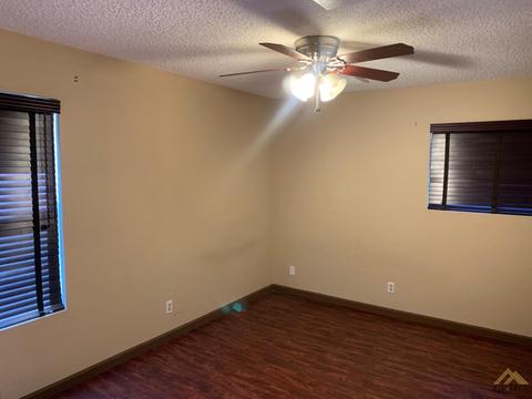 1101 Bell Ave, Taft, CA 93268 photo 9