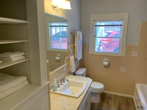 621 B St, Taft, CA 93268 photo 10