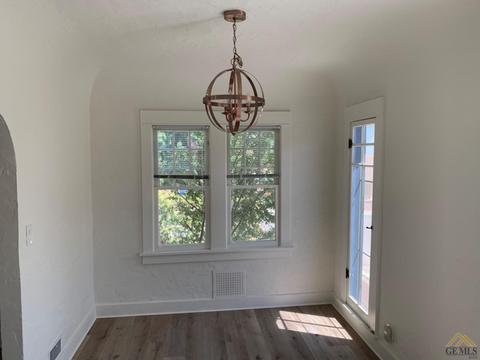 621 B St, Taft, CA 93268 photo 4