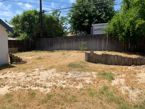 621 B St, Taft, CA 93268 photo 23