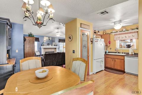 6201 Derby Dr, Bakersfield, CA 93306 photo 7