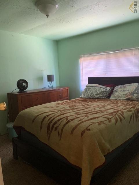 524 Walker St, Arvin, CA 93203 photo 12