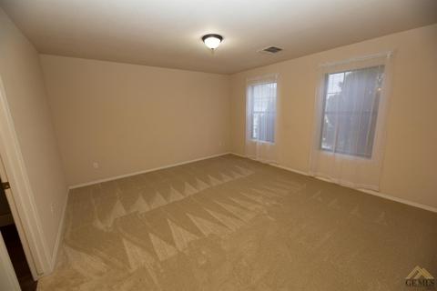 24931 Paramount Dr, Tehachapi, CA 93561 photo 15