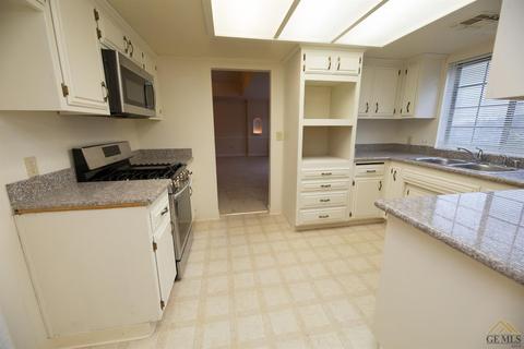 24931 Paramount Dr, Tehachapi, CA 93561 photo 11