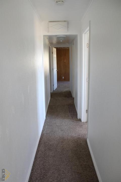 421 Asher Ave, Taft, CA 93268 photo 7