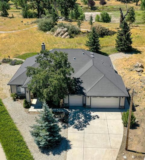 28860 Shannon Ct, Tehachapi, CA 93561 photo 3