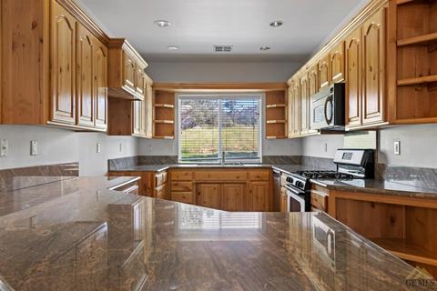28860 Shannon Ct, Tehachapi, CA 93561 photo 11