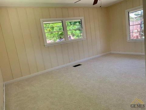 2417 Beech St, Bakersfield, CA 93301 photo 24