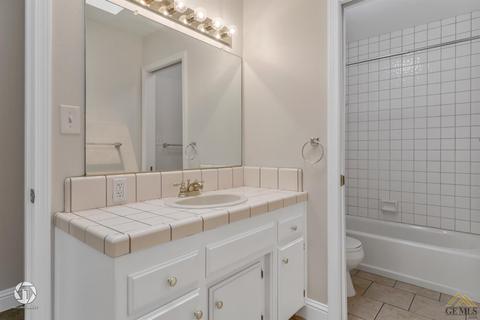 9413 Spokane Ave, Bakersfield, CA 93312 photo 32
