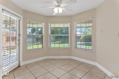 9413 Spokane Ave, Bakersfield, CA 93312 photo 17