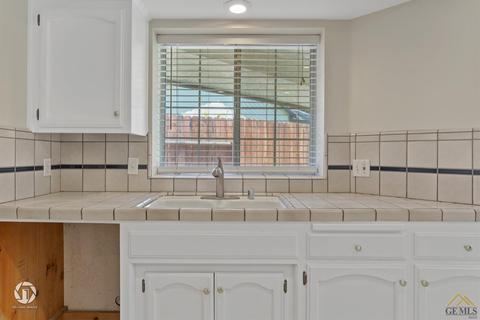 9413 Spokane Ave, Bakersfield, CA 93312 photo 15