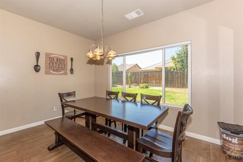 9220 Wolf River Ave, Bakersfield, CA 93312 photo 13