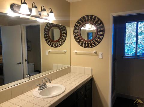 6308 Devon Dr, Bakersfield, CA 93309 photo 13