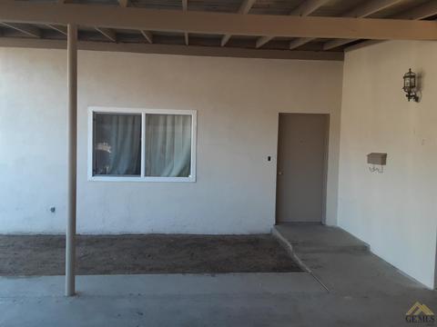 1105 Poplar Ave, Wasco, CA 93280 photo 2