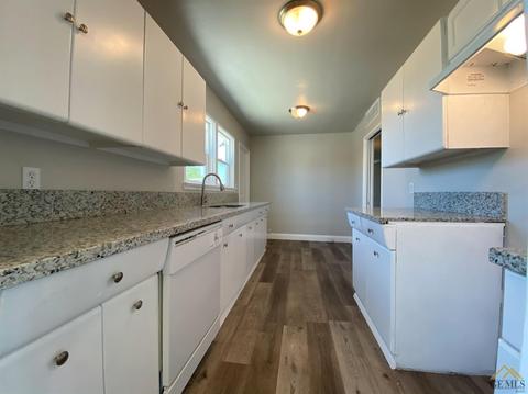 5 Cypress Ln, Taft, CA 93268 photo 6