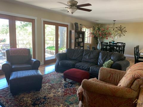 29201 Horsethief Dr, Tehachapi, CA 93561 photo 4