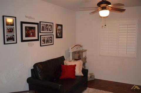 12115 Ruby River Dr, Bakersfield, CA 93312 photo 14