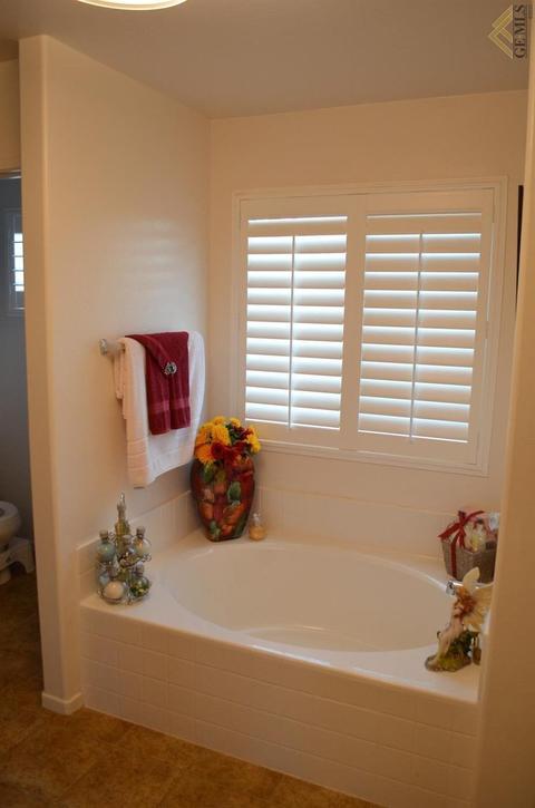 12115 Ruby River Dr, Bakersfield, CA 93312 photo 23