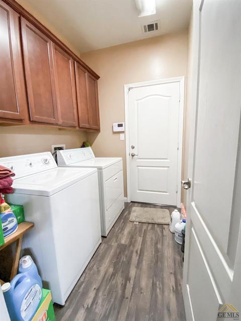 2422 Trapper St, Bakersfield, CA 93313 photo 8