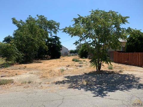 206 Polk St, Taft, CA 93268 photo 1