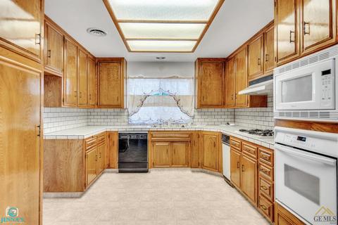 6501 Valleyview Dr, Bakersfield, CA 93306 photo 8