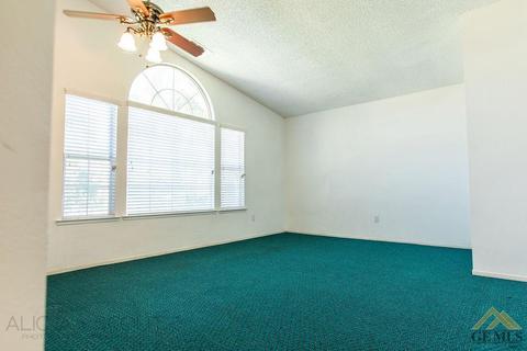 1640 5th Pl, Delano, CA 93215 photo 6