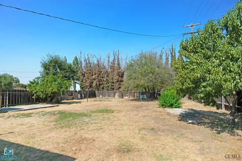 237 Broadway St, Wasco, CA 93280 photo 16
