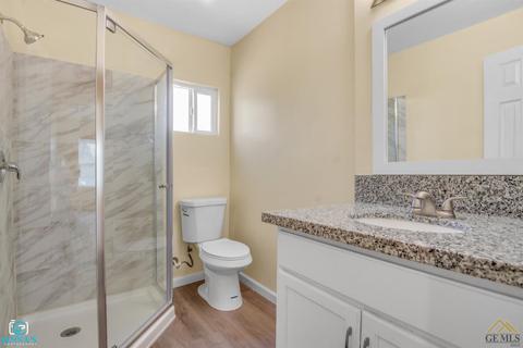 237 Broadway St, Wasco, CA 93280 photo 10