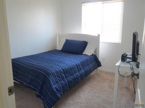 9214 Eucalyptus Dr, Bakersfield, CA 93306 photo 30