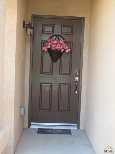 9214 Eucalyptus Dr, Bakersfield, CA 93306 photo 3
