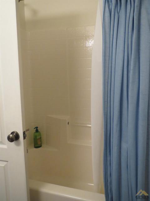 9214 Eucalyptus Dr, Bakersfield, CA 93306 photo 22