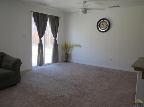 9214 Eucalyptus Dr, Bakersfield, CA 93306 photo 13