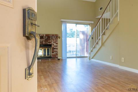 18551 Glenview Ct, Tehachapi, CA 93561 photo 4