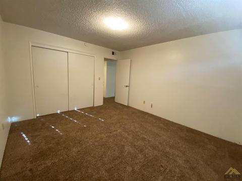 539 Front St, Taft, CA 93268 photo 9