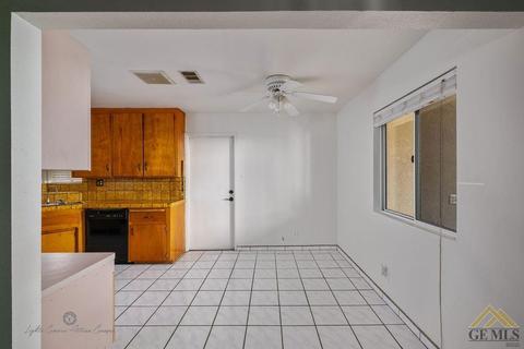 326 Ann Ave, Shafter, CA 93263 photo 8