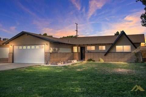 326 Ann Ave, Shafter, CA 93263 photo 2