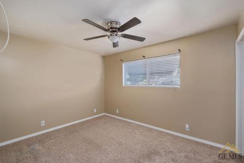 326 Ann Ave, Shafter, CA 93263 photo 10