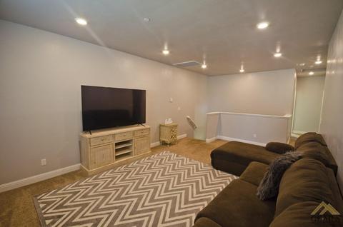 10209 Hillgate Ave, Bakersfield, CA 93311 photo 9