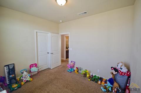 10209 Hillgate Ave, Bakersfield, CA 93311 photo 16