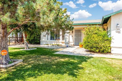 617 Las Colinas St, Tehachapi, CA 93561 photo 2
