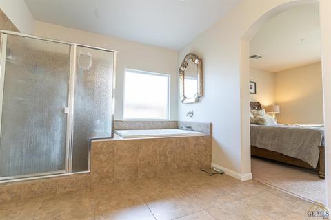 3160 Batch Ln, Bakersfield, CA 93312 photo 17