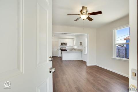 114 Tyler St, Taft, CA 93268 photo 5